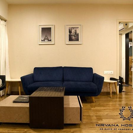 Rajhans Belliza Luxurious Studio Apartment Surat Eksteriør bilde