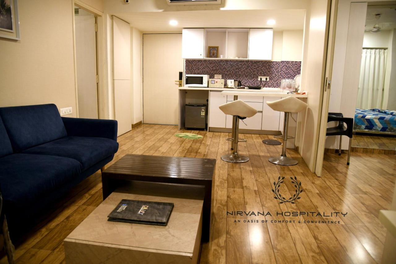 Rajhans Belliza Luxurious Studio Apartment Surat Eksteriør bilde